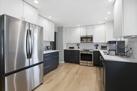 1108 East Barberry Lane Mount Prospect IL 60056