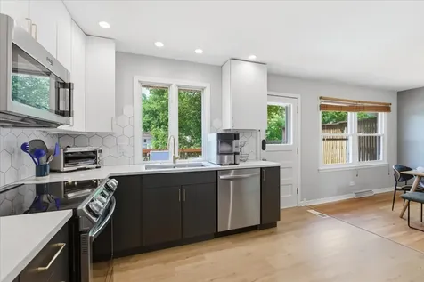 1108 East Barberry Lane Mount Prospect IL 60056