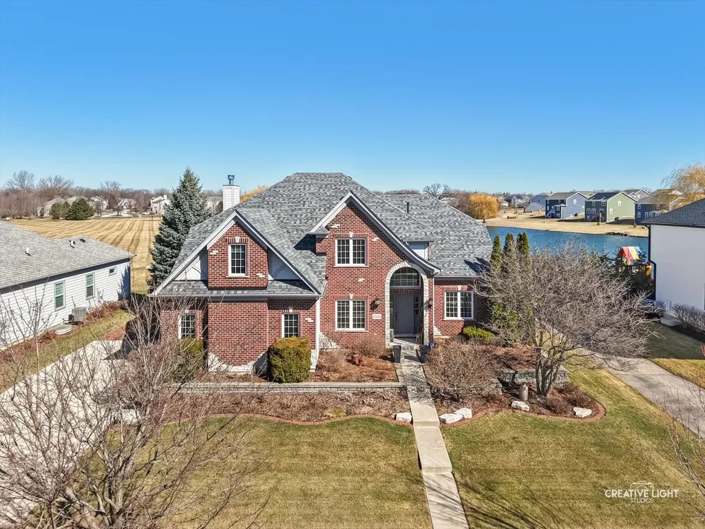 3534 Hidden Fawn Drive Elgin IL 60124
