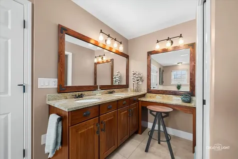 3534 Hidden Fawn Drive Elgin IL 60124