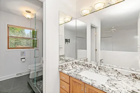 2019 East Avon Lane Arlington Heights IL 60004