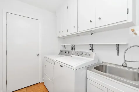 2019 East Avon Lane Arlington Heights IL 60004