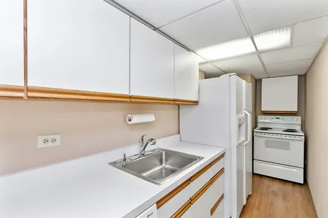 2019 East Avon Lane Arlington Heights IL 60004