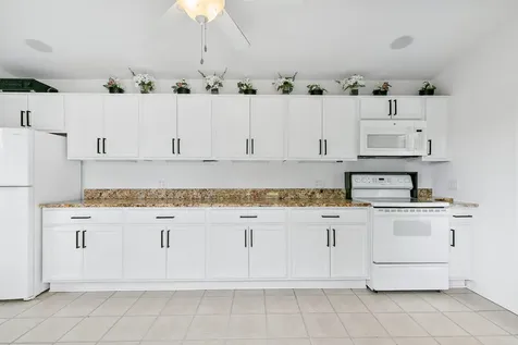 2019 East Avon Lane Arlington Heights IL 60004