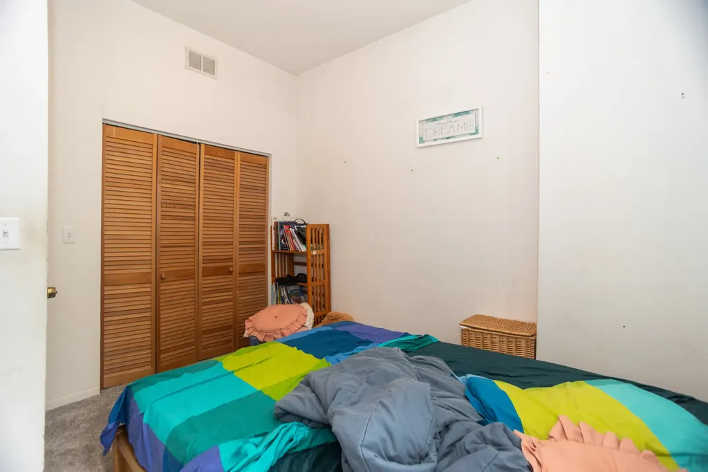 2007 North Oakley Avenue Chicago IL 60647