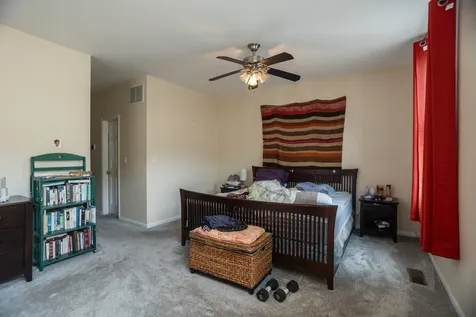 2007 North Oakley Avenue Chicago IL 60647
