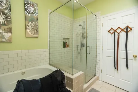 2007 North Oakley Avenue Chicago IL 60647
