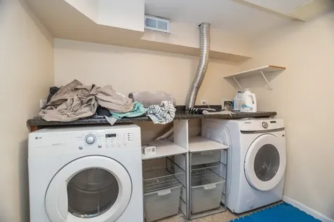 2007 North Oakley Avenue Chicago IL 60647