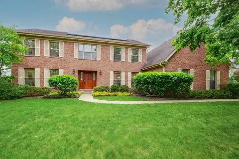 2872 Whispering Oaks Court Buffalo Grove IL 60089