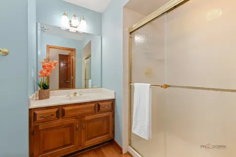 2872 Whispering Oaks Court Buffalo Grove IL 60089