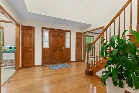 2872 Whispering Oaks Court Buffalo Grove IL 60089