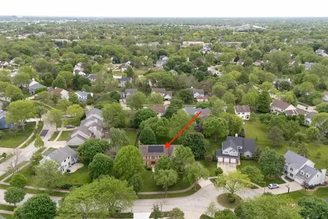 2872 Whispering Oaks Court Buffalo Grove IL 60089