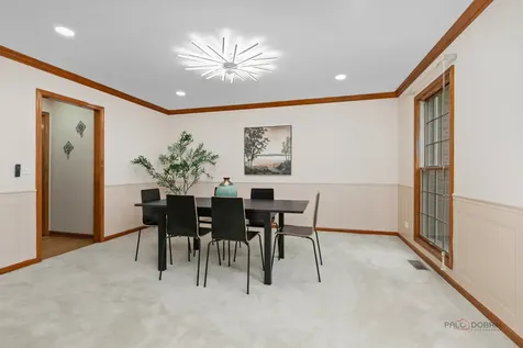 2872 Whispering Oaks Court Buffalo Grove IL 60089