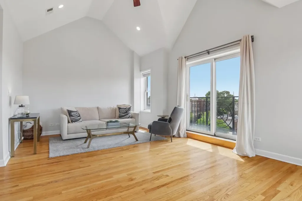 1015 South Western Avenue Chicago IL 60612