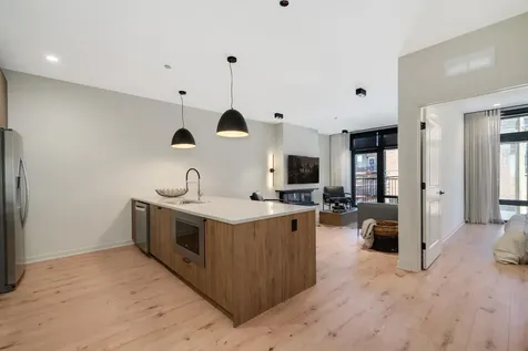 1257 North Ashland Avenue Chicago IL 60622