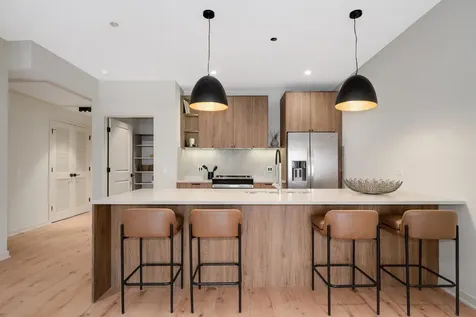 1257 North Ashland Avenue Chicago IL 60622