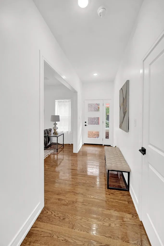 6840 South Cregier Avenue Chicago IL 60649