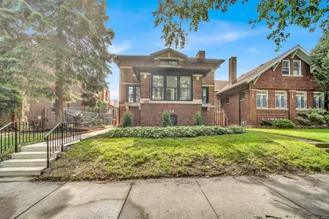 6840 South Cregier Avenue Chicago IL 60649