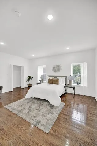 6840 South Cregier Avenue Chicago IL 60649