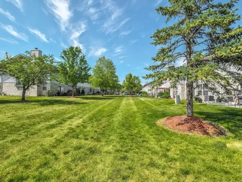 804 North Tamarac Boulevard Addison IL 60101