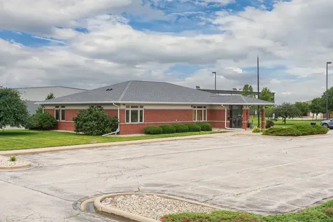 407 Detroit Avenue Bloomington IL 61704