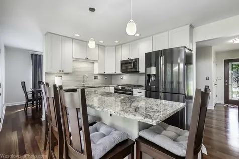 1631 South Surrey Ridge Drive Arlington Heights IL 60005