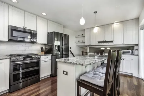 1631 South Surrey Ridge Drive Arlington Heights IL 60005