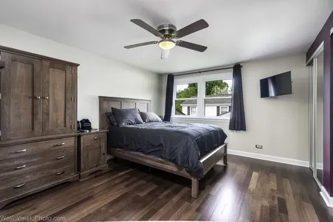 1631 South Surrey Ridge Drive Arlington Heights IL 60005