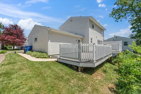 4714 20TH Avenue Moline IL 61265