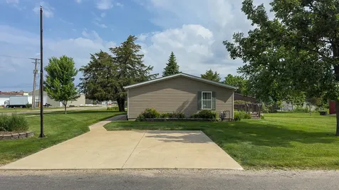 301 Oak Street Minonk IL 61760