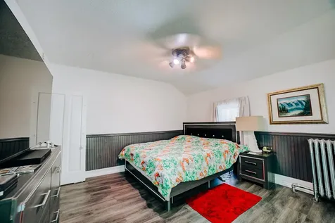 407 East Mulberry Street Watseka IL 60970