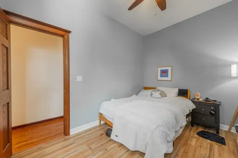 1537 North Rockwell Street Chicago IL 60622