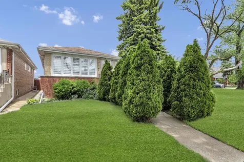 7008 West Montrose Avenue Norridge IL 60706