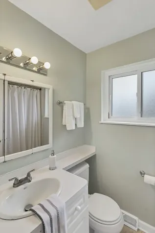 7008 West Montrose Avenue Norridge IL 60706