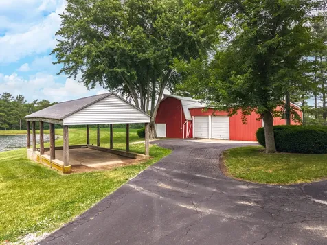9834 North 1600 East Road Bloomington IL 61705