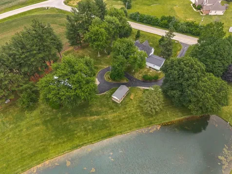 9834 North 1600 East Road Bloomington IL 61705
