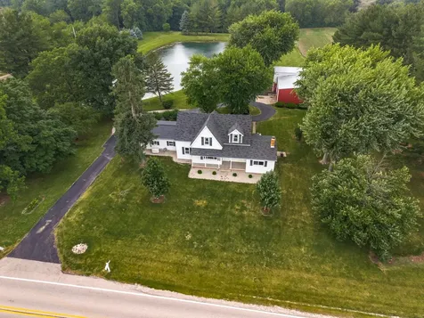 9834 North 1600 East Road Bloomington IL 61705
