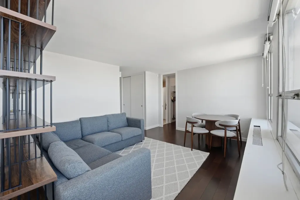 2626 North Lakeview Avenue Chicago IL 60614