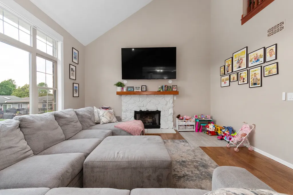 1241 Saint Charles Drive Lockport IL 60441