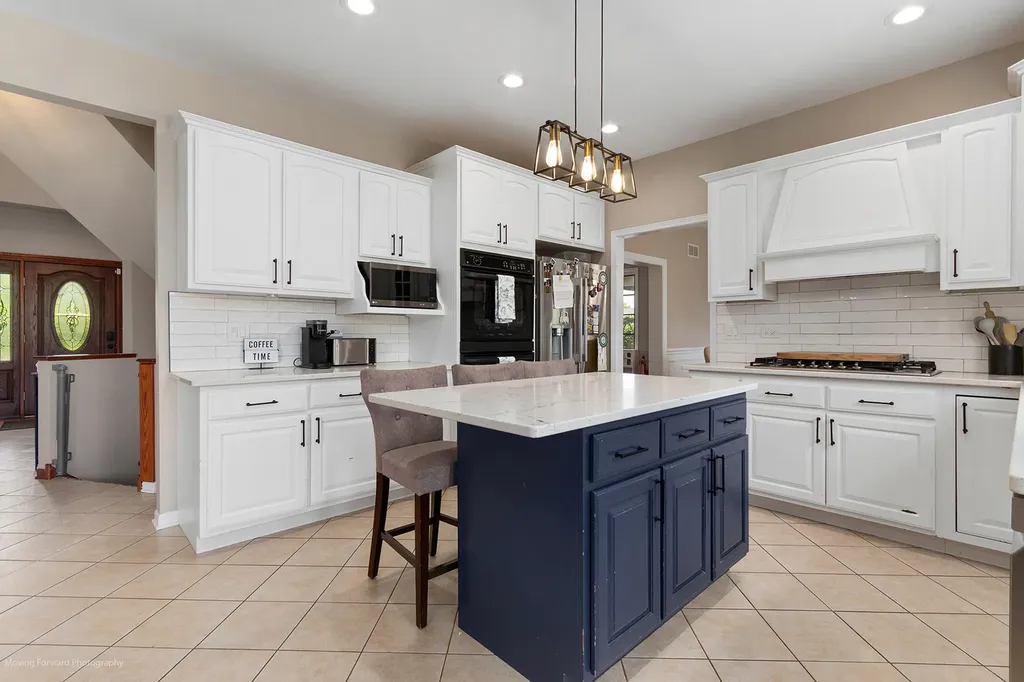 1241 Saint Charles Drive Lockport IL 60441