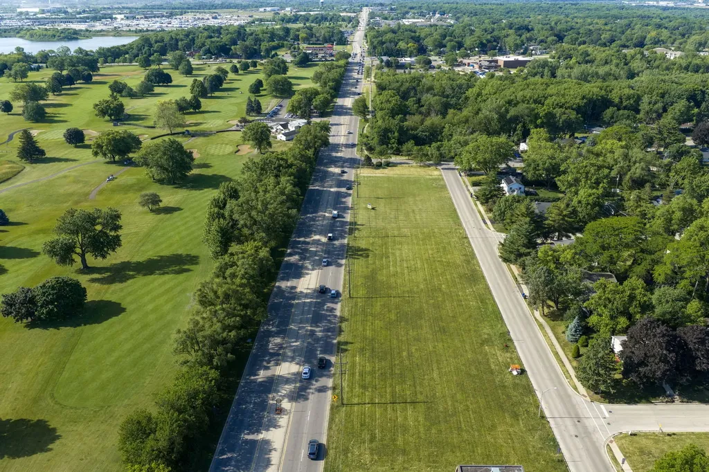 Lot 12 Route 25 Carpentersville IL 60110