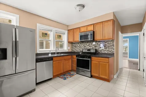 2905 North 74th Avenue Elmwood Park IL 60707