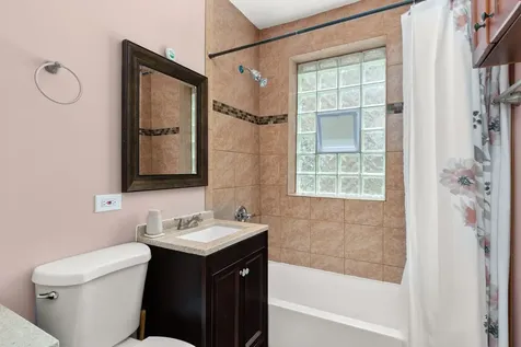 2905 North 74th Avenue Elmwood Park IL 60707
