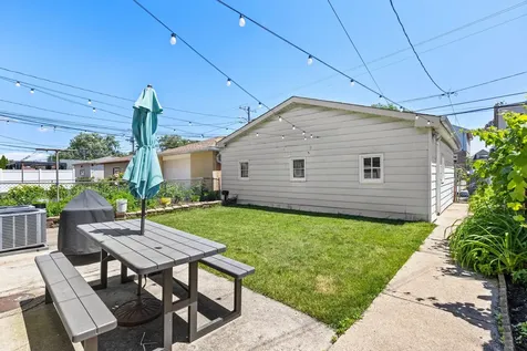 2905 North 74th Avenue Elmwood Park IL 60707