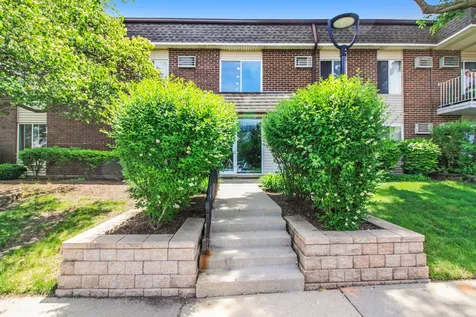 845 Miller Lane Buffalo Grove IL 60089
