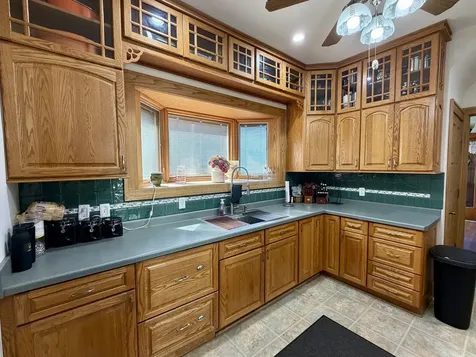 704 14TH Avenue Fulton IL 61252