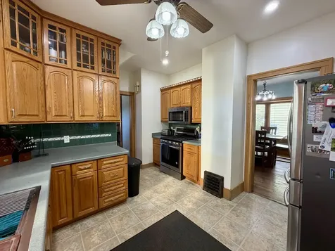 704 14TH Avenue Fulton IL 61252
