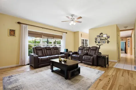 2101 Crossgate Court Champaign IL 61822