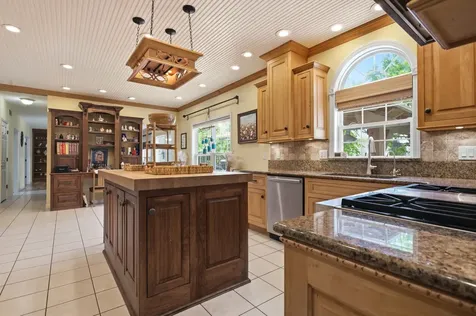 2101 Crossgate Court Champaign IL 61822
