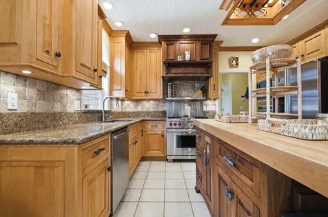 2101 Crossgate Court Champaign IL 61822